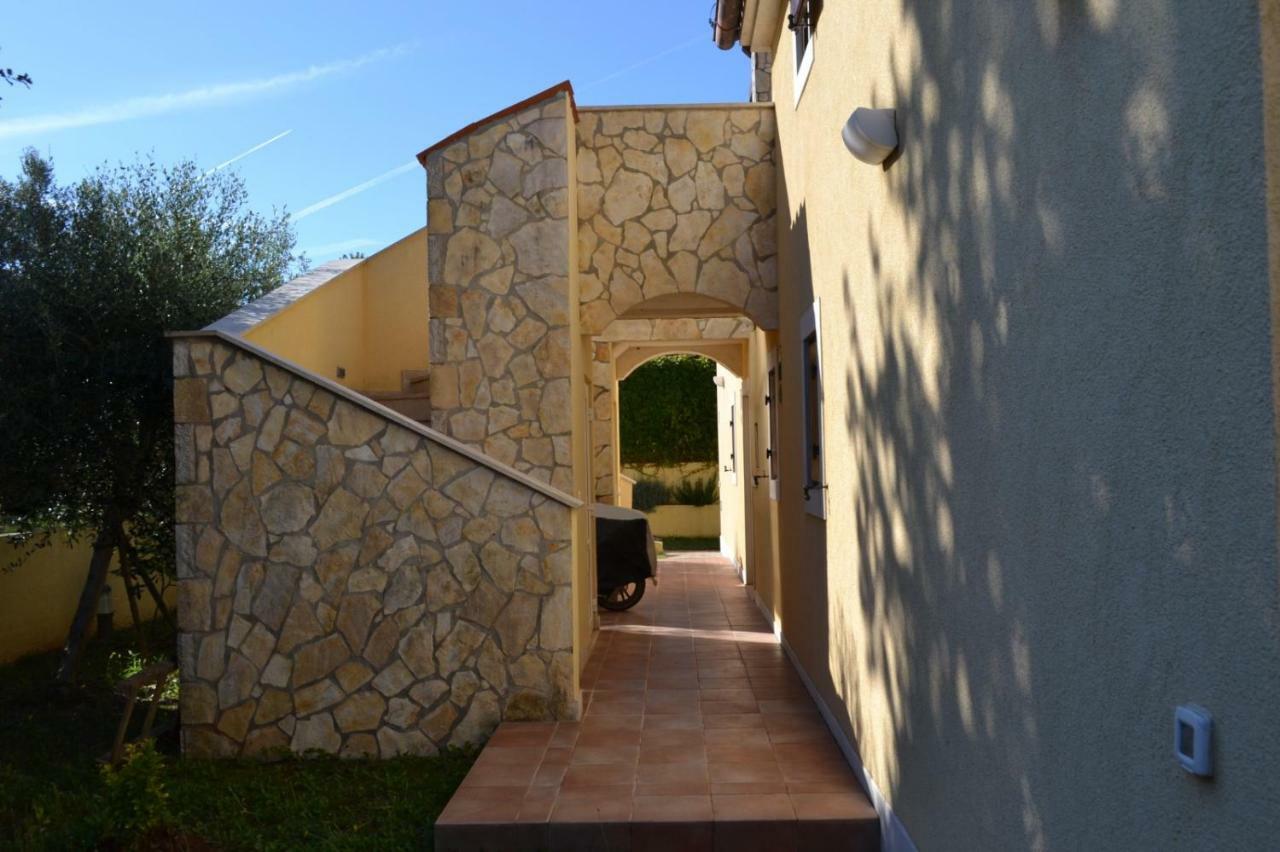 Apartment Din Banjole Exterior foto
